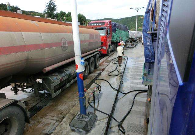 淺析貨車(chē)自助加水行業(yè)中的潛在商機