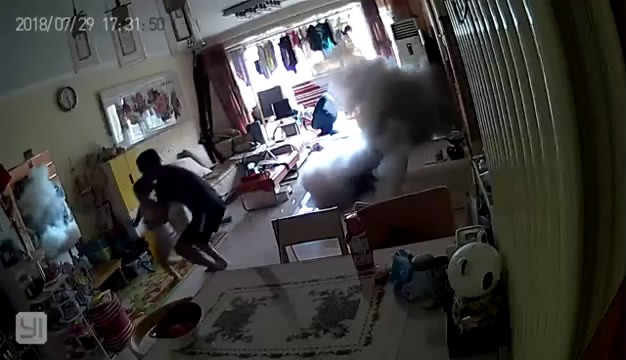 警示錄 用事故現場(chǎng)倡導文明出行（22） 