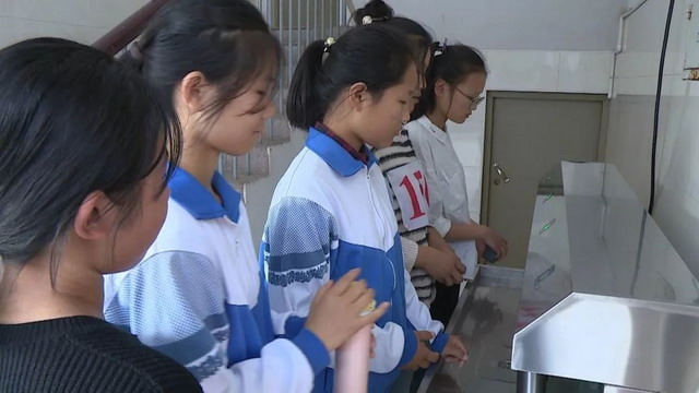 校園健康飲水工程三年計劃實(shí)現海門(mén)校園直飲水全覆蓋